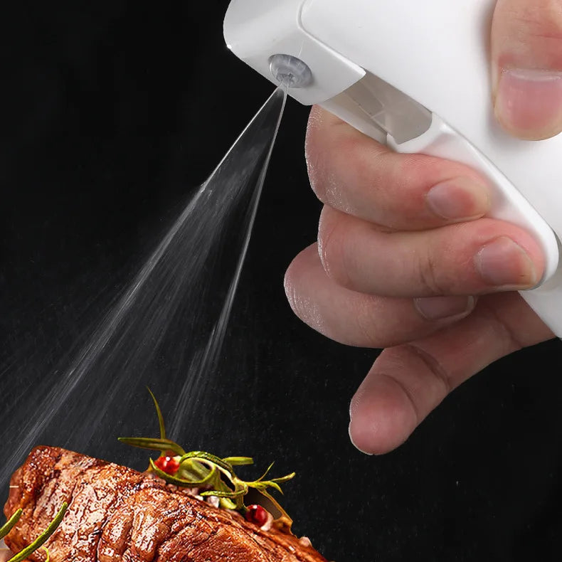 200/300/500ml Oil Spray Bottle BBQ Cooking Olive Oil Sprayer Plastic Baking Oil Spray Empty Bottle Vinegar Bottle Or  Oil brush.