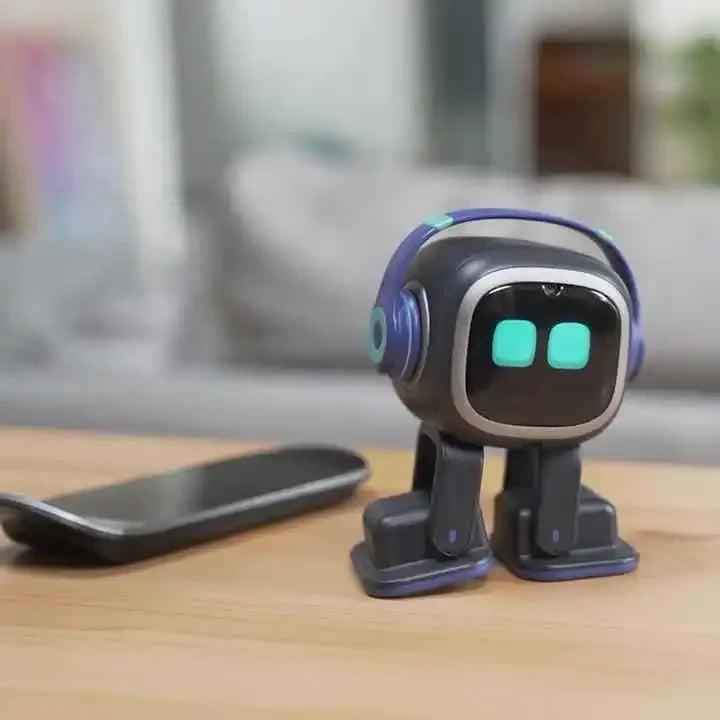 EMO AI Desktop Robot — Your Smart, Expressive Companion.