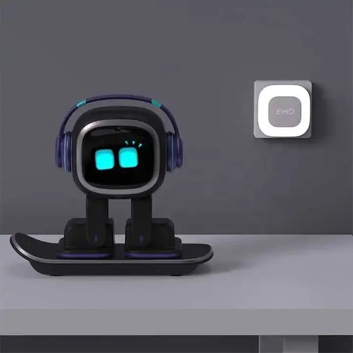EMO AI Desktop Robot — Your Smart, Expressive Companion.