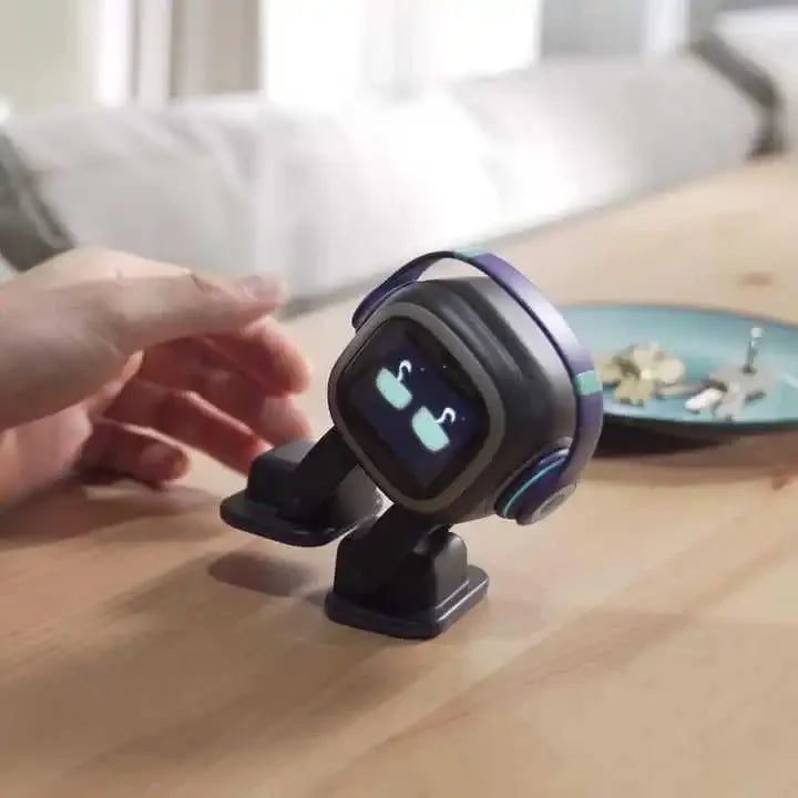 EMO AI Desktop Robot — Your Smart, Expressive Companion.