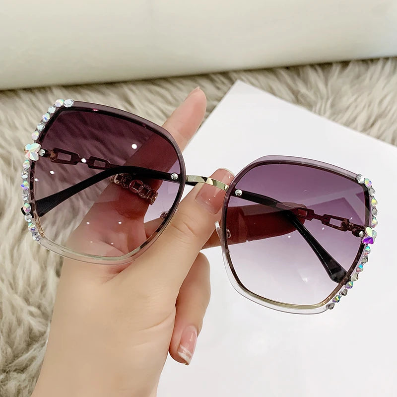 Rhinestone Decor Rimless Fashion Sunglasses For Women Men Casual Gradient Glasses For Summer Beach Party UV400.